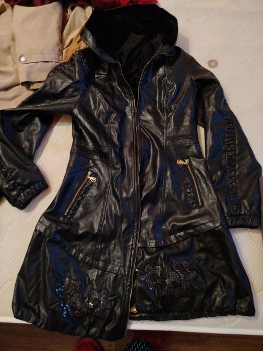 Вещи недорого продаю