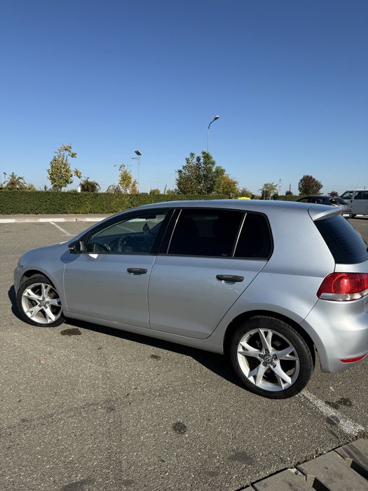 VOLKSWAGEN Golf 2010 — imagine 3