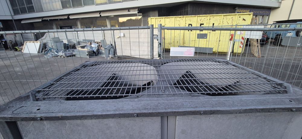 Vând pompă de căldură LG MULTI.V5 perfect funcțională din anul 2017