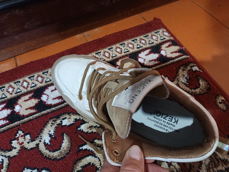 Мода и стиль.Продам новые кроссы