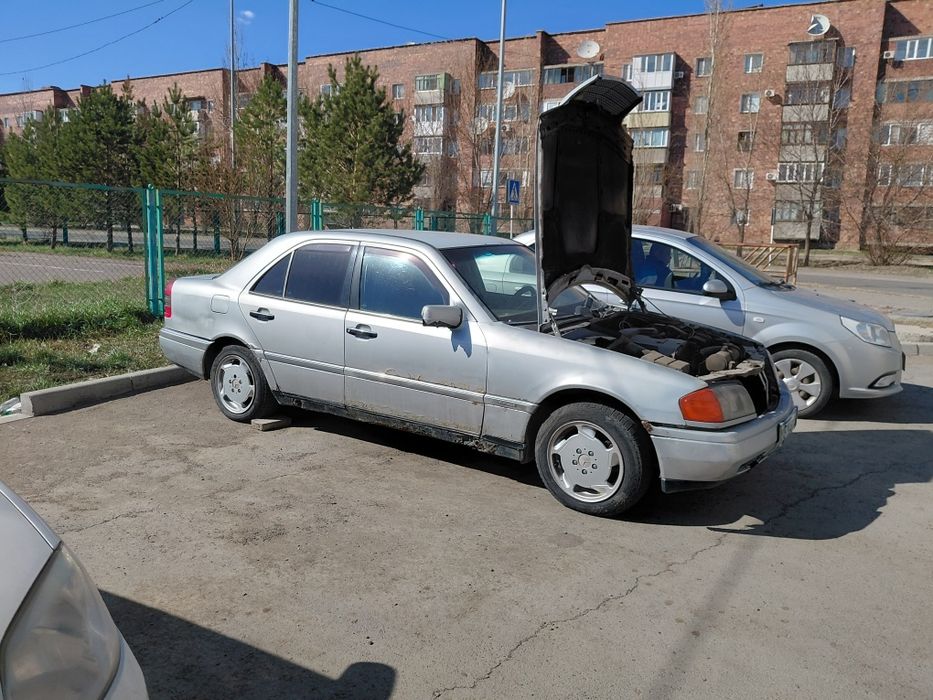 Мерс с 180 механика