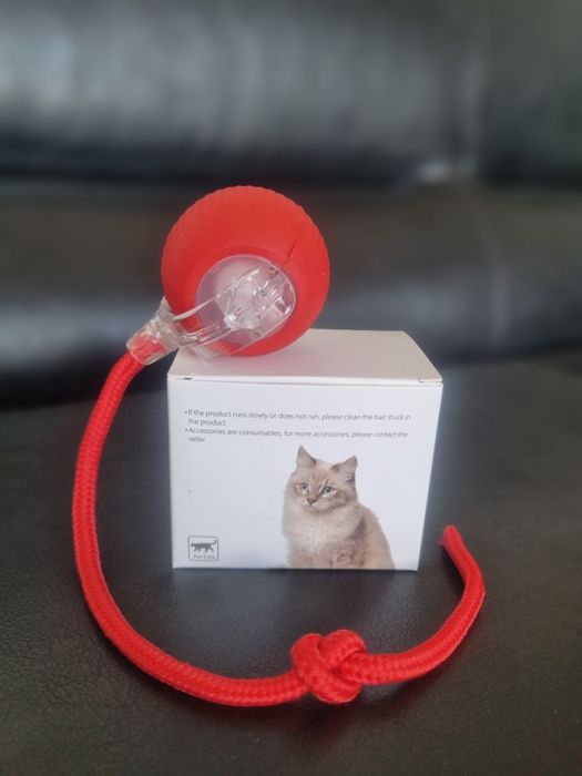 Играчки за котки - топка USB  с 3 режима