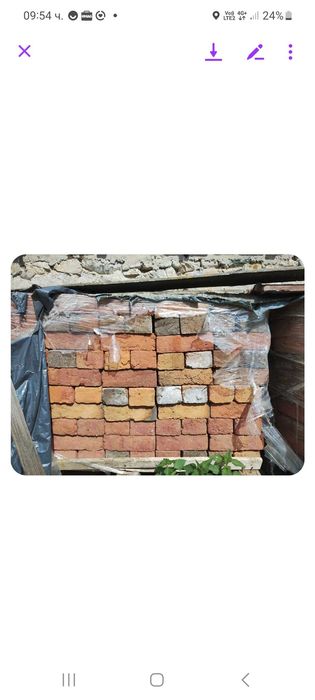 Тухли нови единички