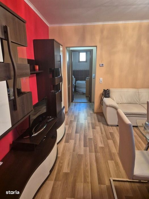 Chirie apartament 2 camere Carpați 2