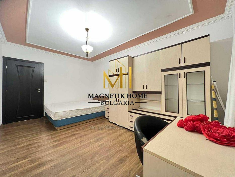 Дава се под наем Двустаен апартамент в Бургас, Лазур - 70 кв.м за 331.5 € - Снимка #2