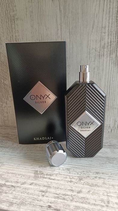 Khadlaj onyx silver подобен на   Parfums de Marly Castley
