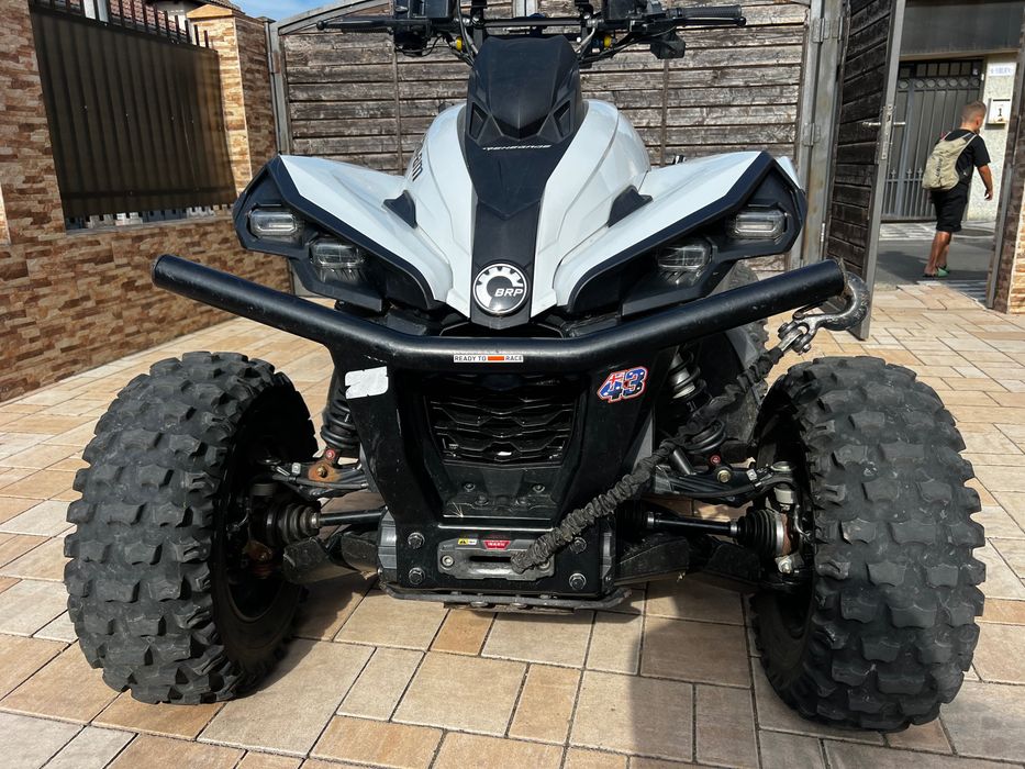 Can am renegade 1000R