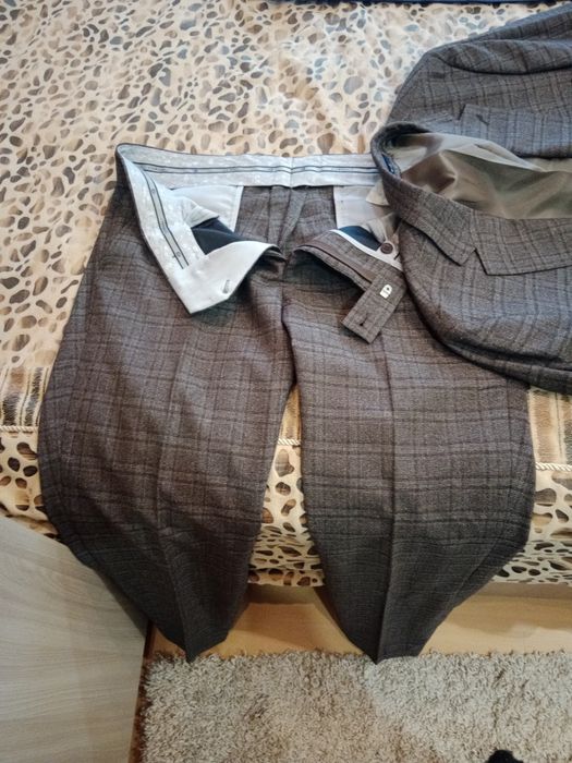 Продам костюм (двойка)