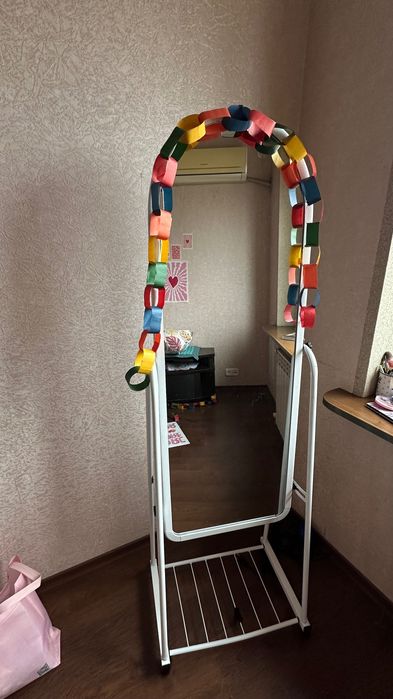 Зеркало напольное