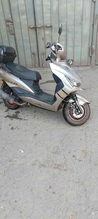 Продам мопед М 8 Лия