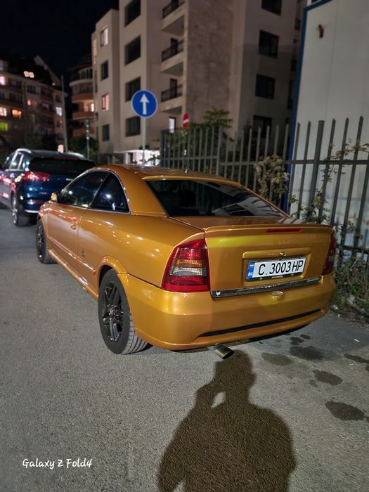 Опел астра бертоне