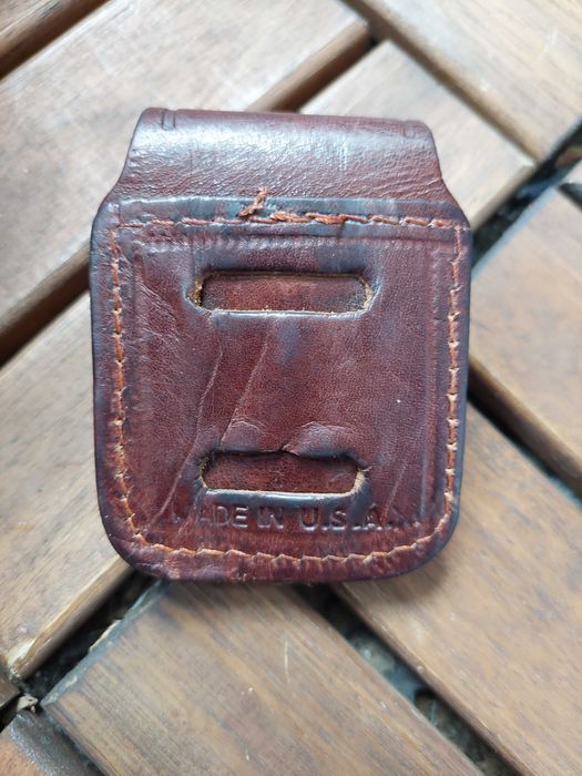 Калъфче Zippo за колан