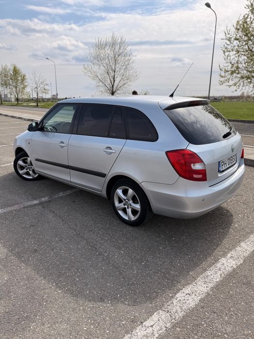 SKODA Fabia 2008 — imagine 3