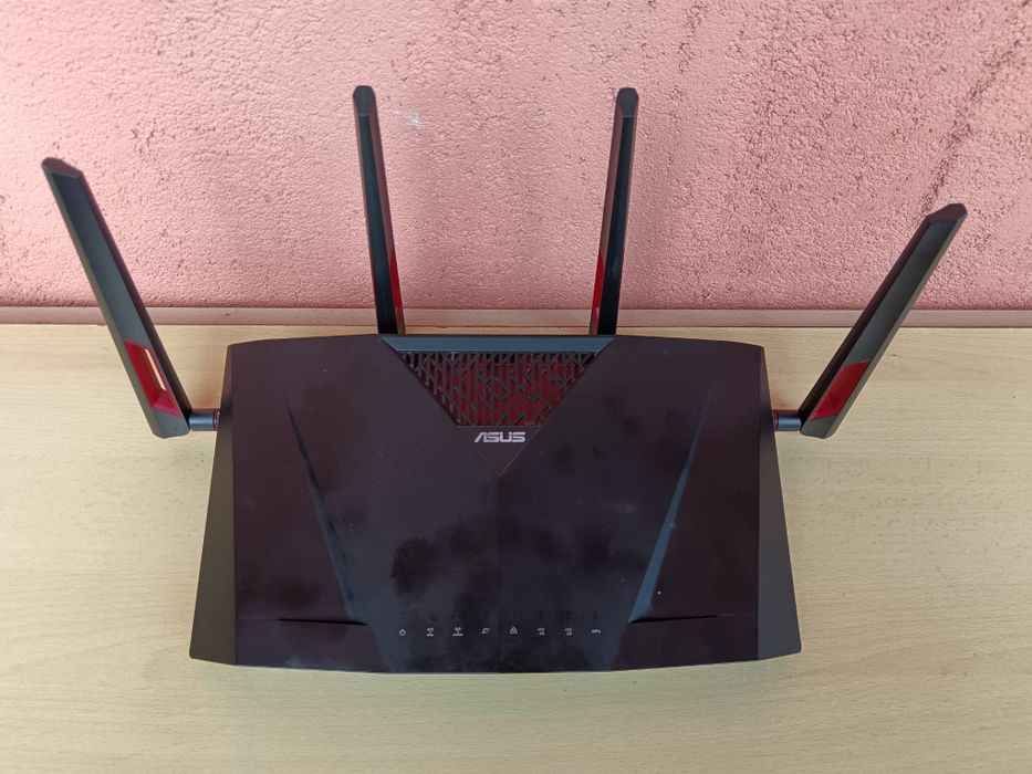 Router wireless Asus RT-AC88U/dual band