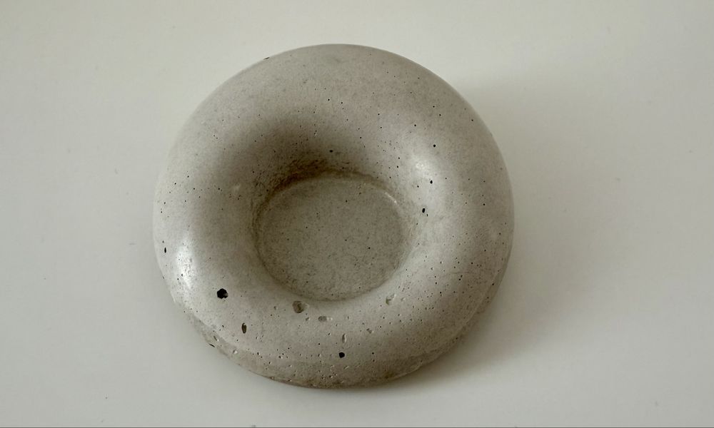 Ръчно изработени поставки за свещи – стил и уют за всеки дом