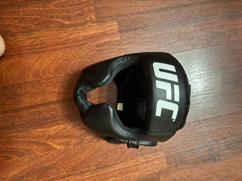 шлем для бокса и мма