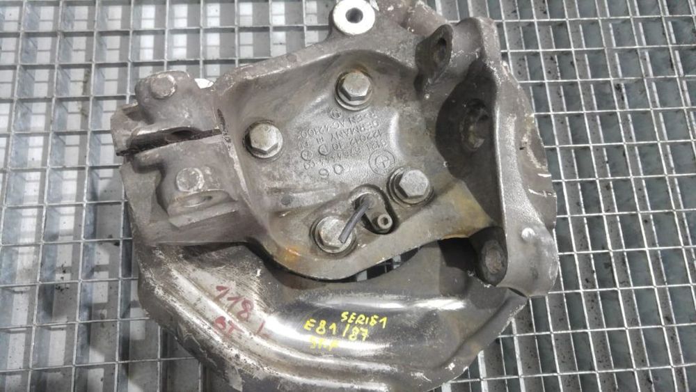 fuzeta dreapta fata bmw seria 1  e81 6764444-03