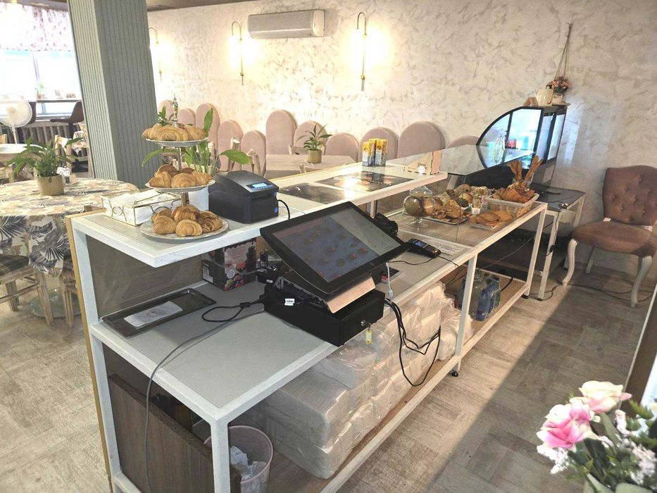 Дава се под наем Заведение в Варна, Център - 220 кв.м за 1500 € - Снимка #1