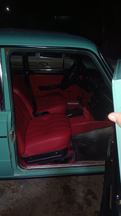 Vaz 2106 sotiladi srochna idiyal xolata