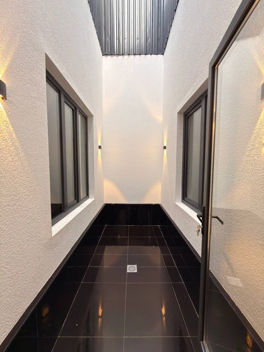 Продаётся дом Сергелинский р-н Сергели ул Илгор 1.7с 4ком+подвал 2этаж