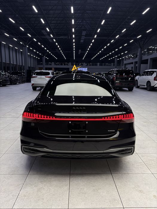 Новый Audi A7 45TFSI quattro