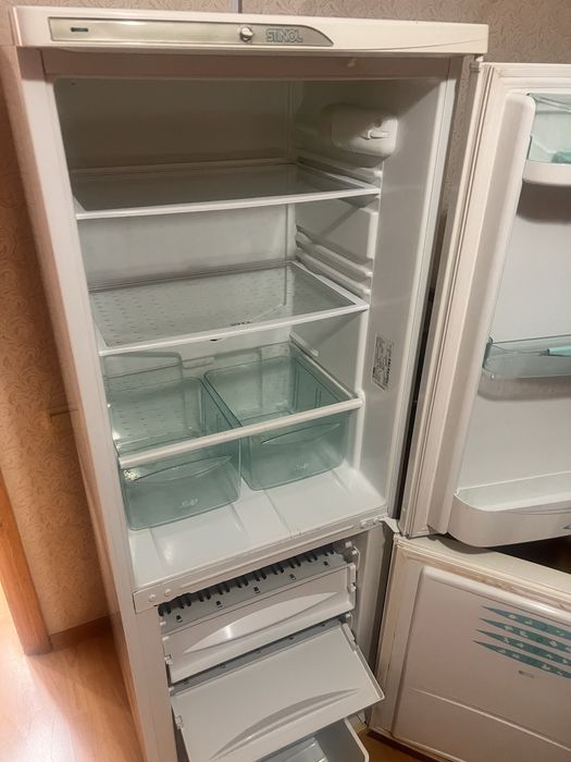 Продам холодильник