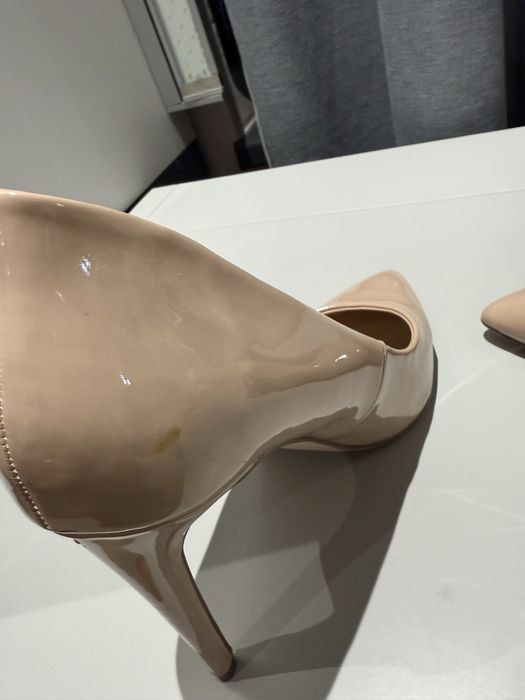 Pantofi cu toc Miss KG, marimea 39