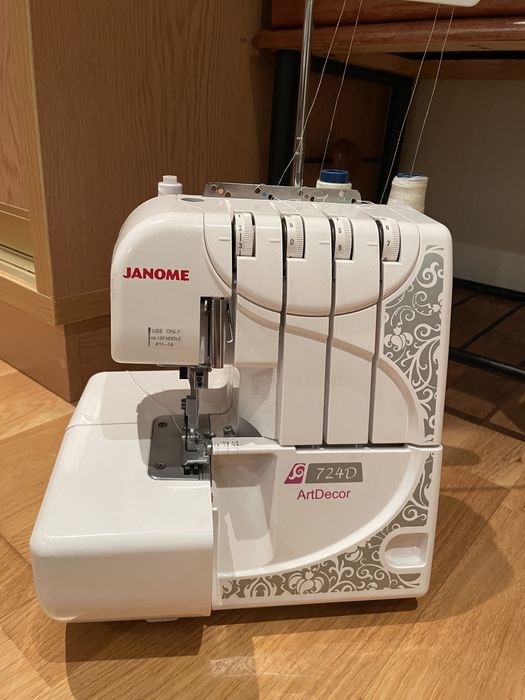 Оверлок Janome ArtDecor 724D