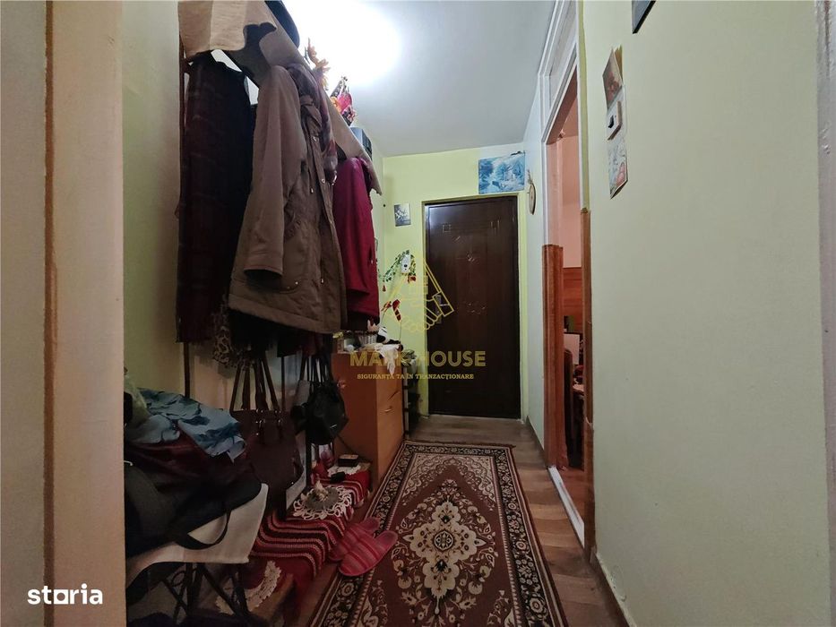 Apartament cu 2 camere de vanzare, zona Cora