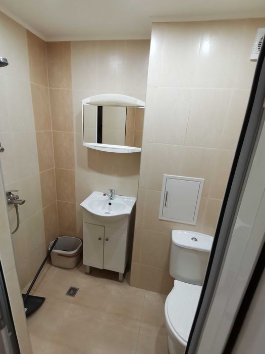 Дава се под наем Едностаен апартамент в Бургас, Меден рудник - зона А - 42 кв.м за 153 € - Снимка #5