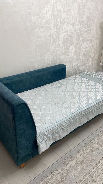 диван-кровать в отличном состоянии