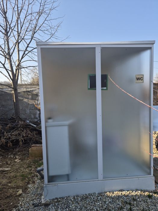 Vand toaleta modulara curte utilata complet