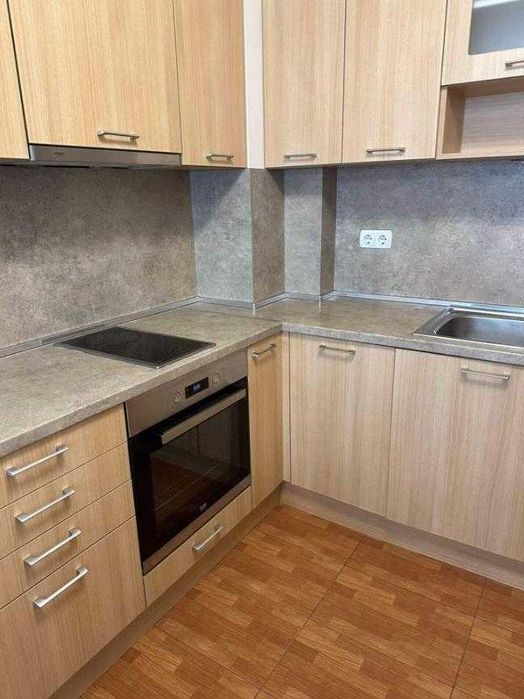 Продава се Двустаен апартамент в София, Гео Милев - 76 кв.м за 1961 €/кв.м - Снимка #3