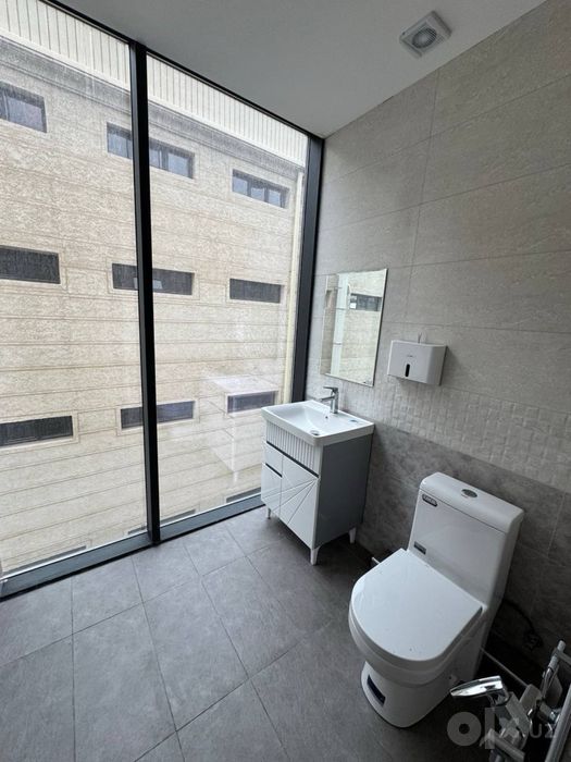 Аренда офис ул. Абдулла Каххар 400м2