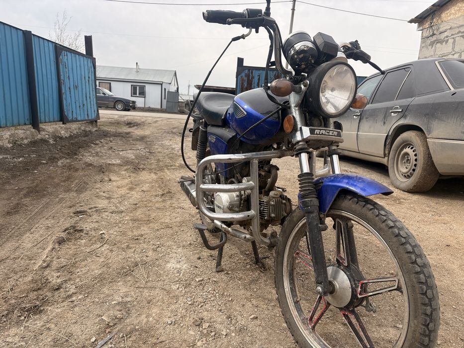 Мотоцикл с документом