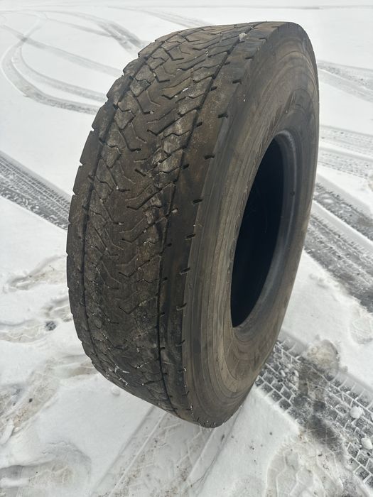 Продам шины Б/У грузовые