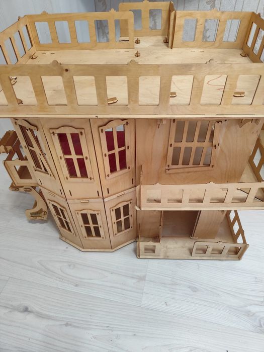 Кукольный домик для кукол