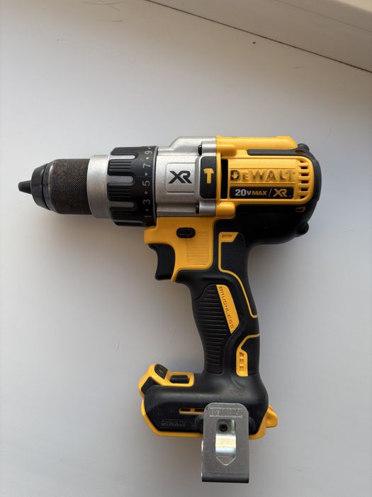 Шуруповерт DeWalt DCD996 20V