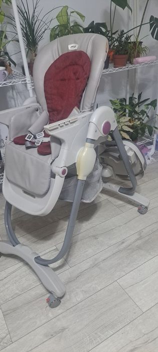 Детский стул для кормления