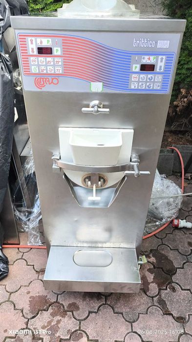 De vânzare Mașina de înghețata Bravo cu Pasteurizator