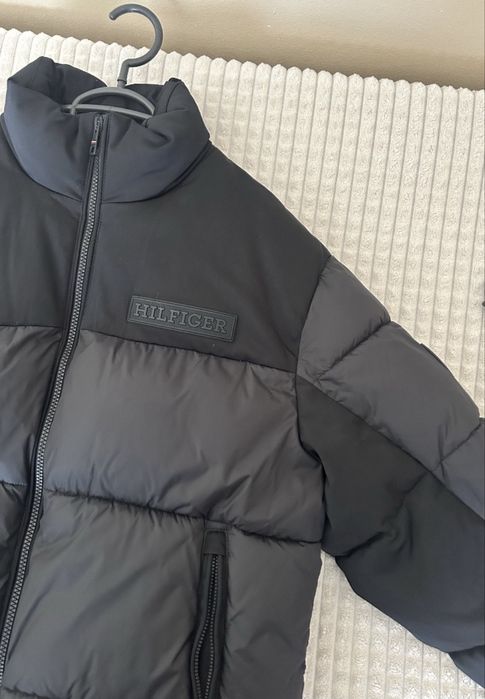 Tommy Hilfiger яке