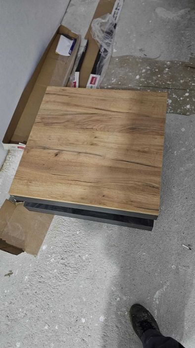 Въртяща се холна маса