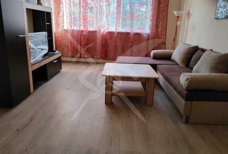 Дава се под наем Тристаен апартамент в Варна, Чайка - 70 кв.м за 500 € - Снимка #2