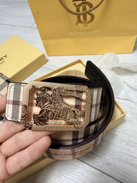 Curea&portofel Burberry