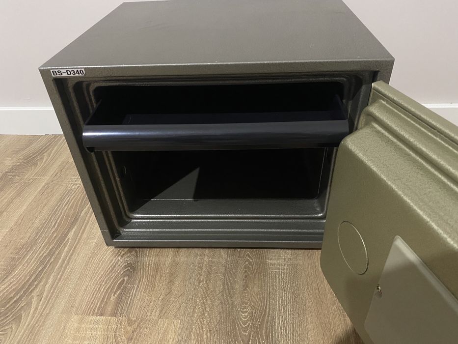 Сейф огнестойкий TOPAZ 44/37/35