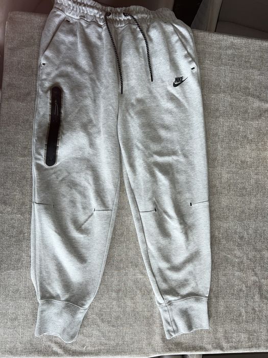 nike tech fleece
