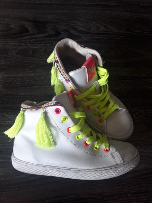 Обувки спортни 32,33