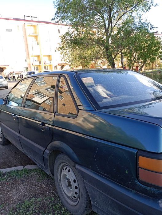 Автомобиль Пассат Б3 1,8 моно.1989г.