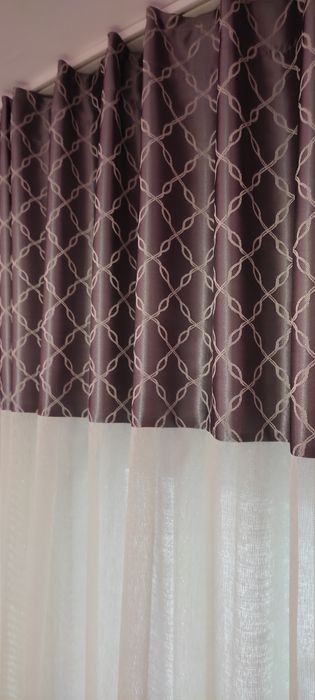 Нежно перде от уникален плат,идеално за скриване на трегер