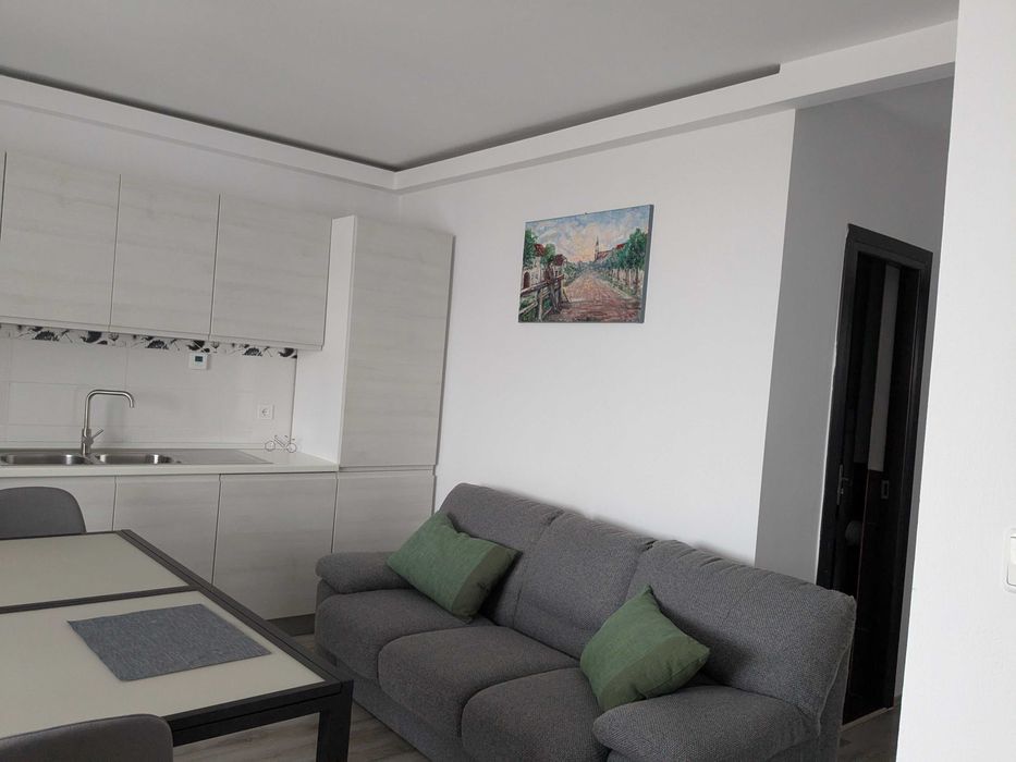 Apartament de închiriat